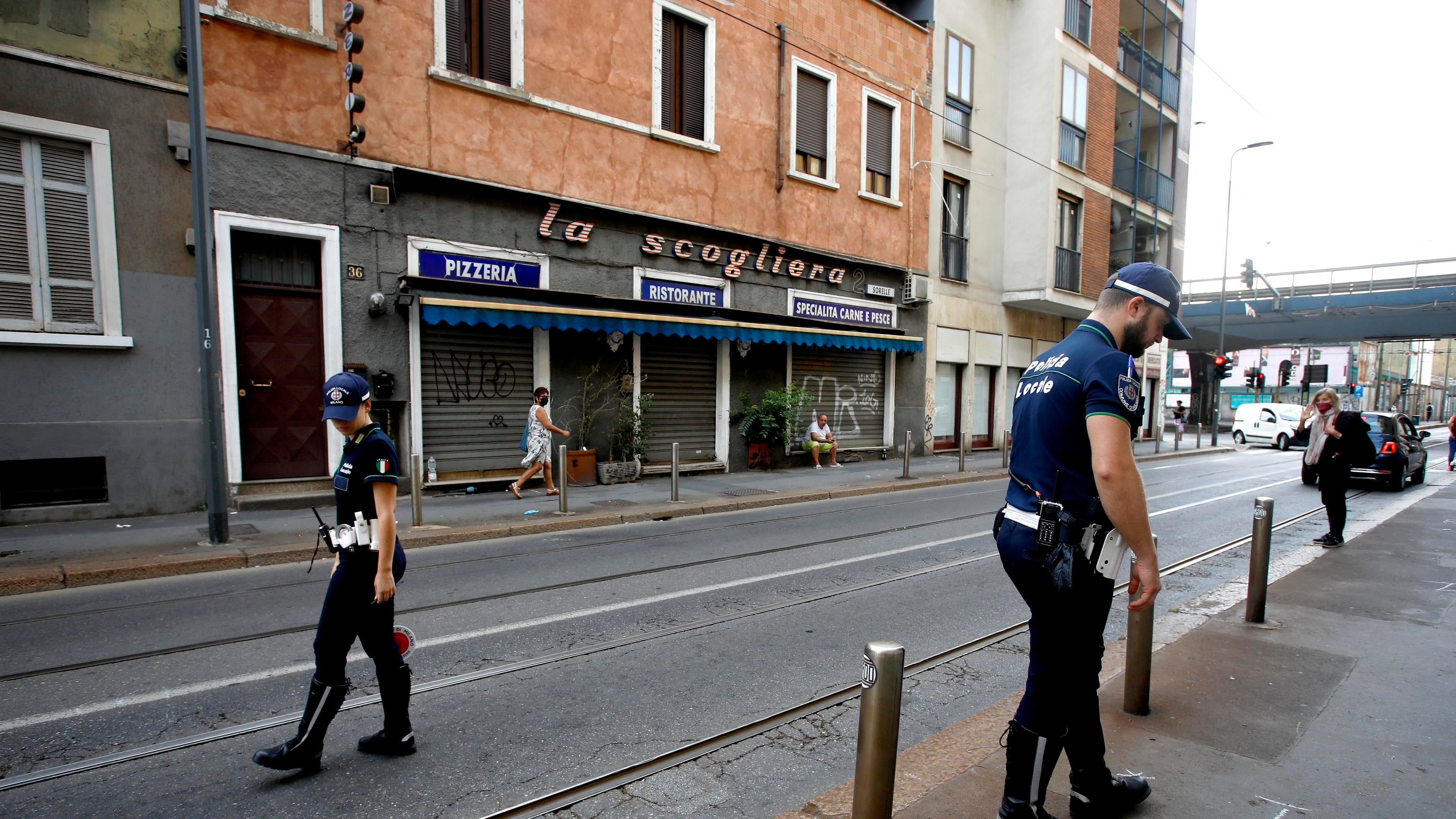 Drogato, senza patente e con gamba ingessata: così il migrante ha ucciso bimbo in bici