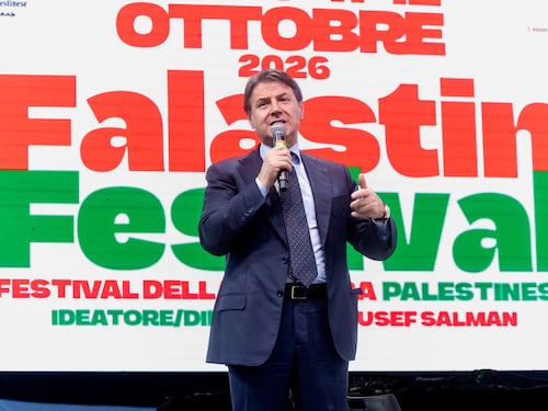 Conte a caccia di voti islamici. Il messaggio alla radio araba dal festival della cultura palestinese