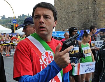 Renzi, starter d'eccezione alla Firenze-Marathon 15