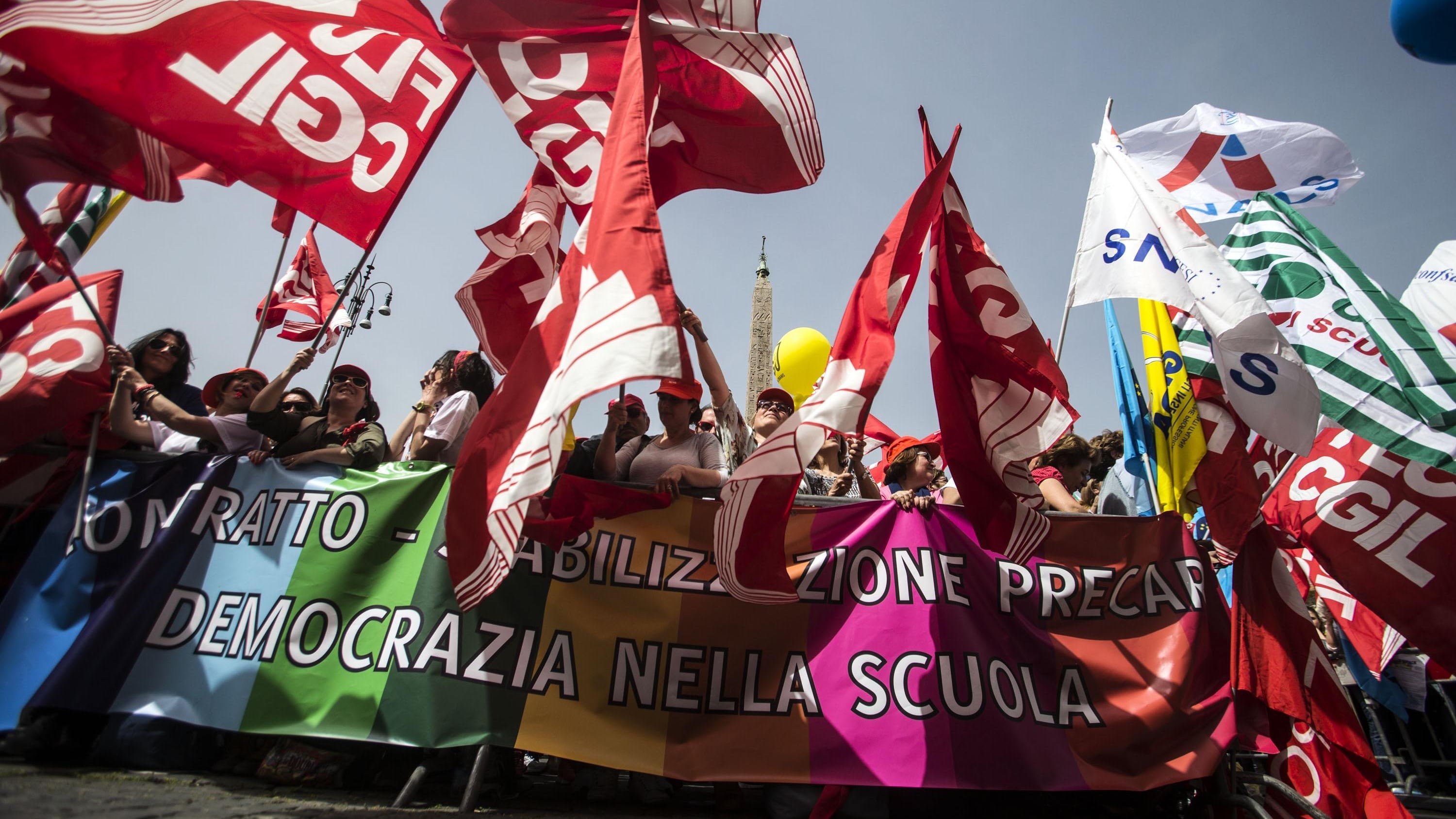 Flash mob virtuale della scuola contro il Pd e il governo