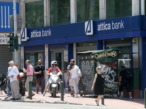 Grecia, emergenza sanità: "Vicini al collasso"