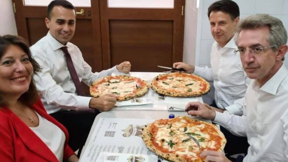 Patti disperati e basilico: ecco la storia di pizza&politica
