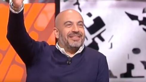 Paragone contro Conte: "400 miliardi di aiuti? È zio Paperone..."