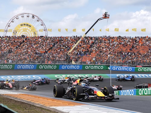 F1, Leclerc secondo dietro a Russell nella sprint race in Olanda, Antonelli 4°