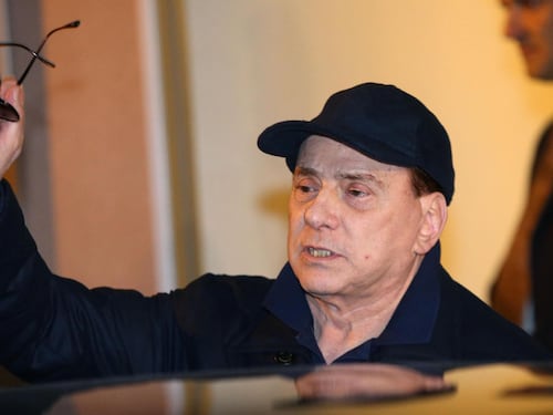 Berlusconi lascia il San Raffaele