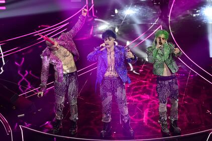 Sanremo 2024: ecco il look della finalissima del Festival dei La Sad 5