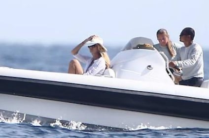 Elle Macpherson, fisico mozzafiato a Saint Tropez 6