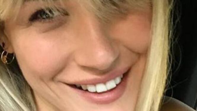 Benedetta Mazza, la sua quinta di reggiseno ipnotizza i fan