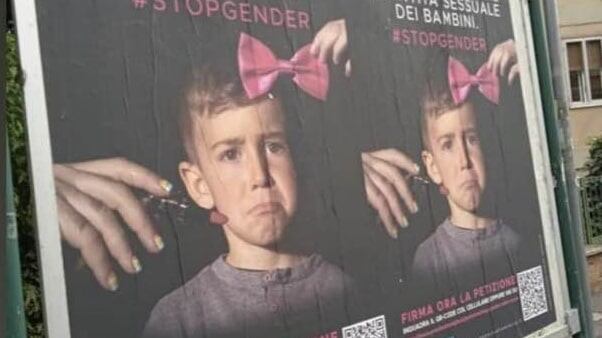 Manifesti "anti gender", la sinistra continua a censurarli: è polemica