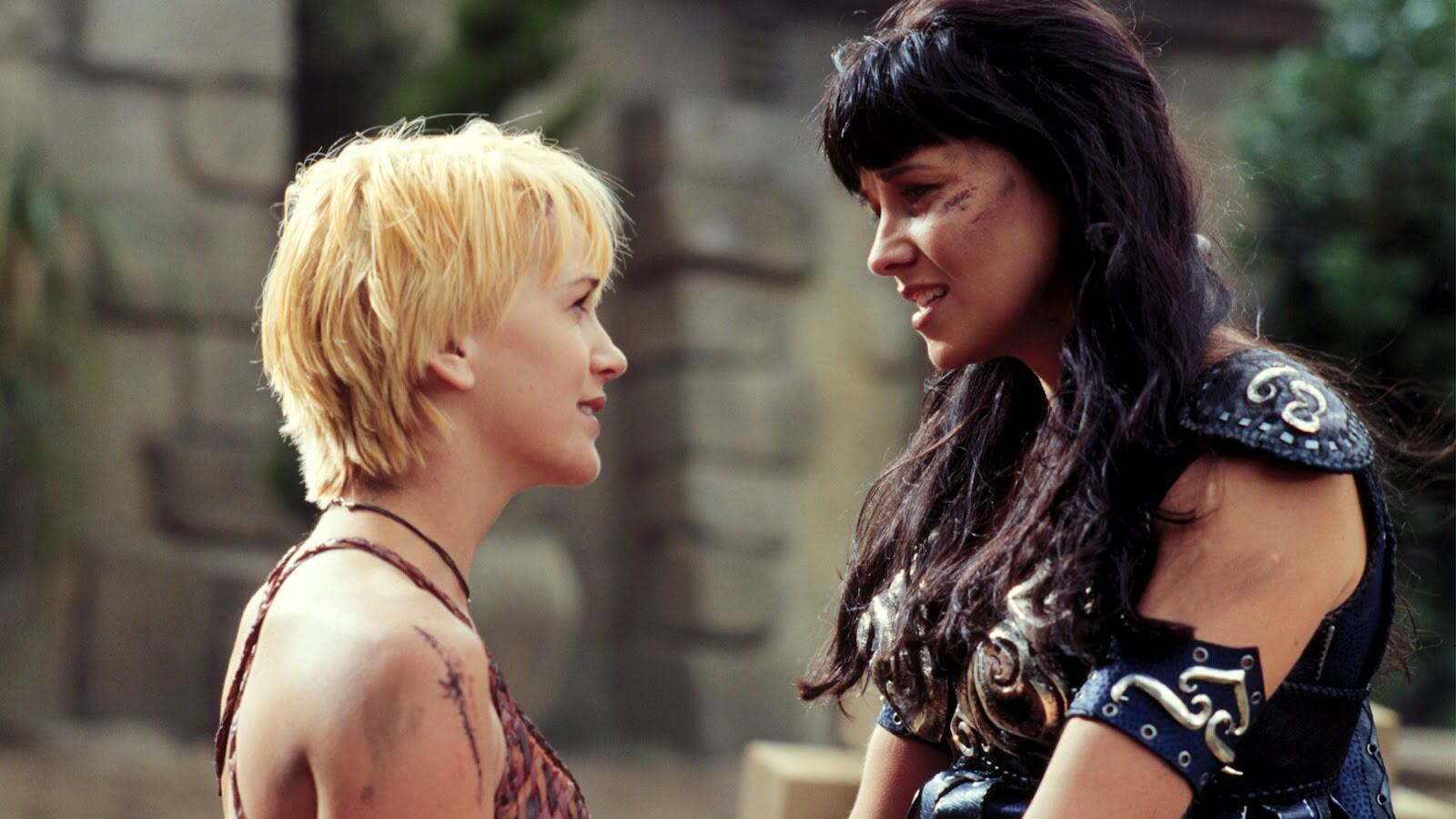 Nelle nuove puntate di Xena storia lesbo per la principessa guerriera