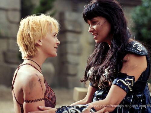 Nelle nuove puntate di Xena storia lesbo per la principessa guerriera