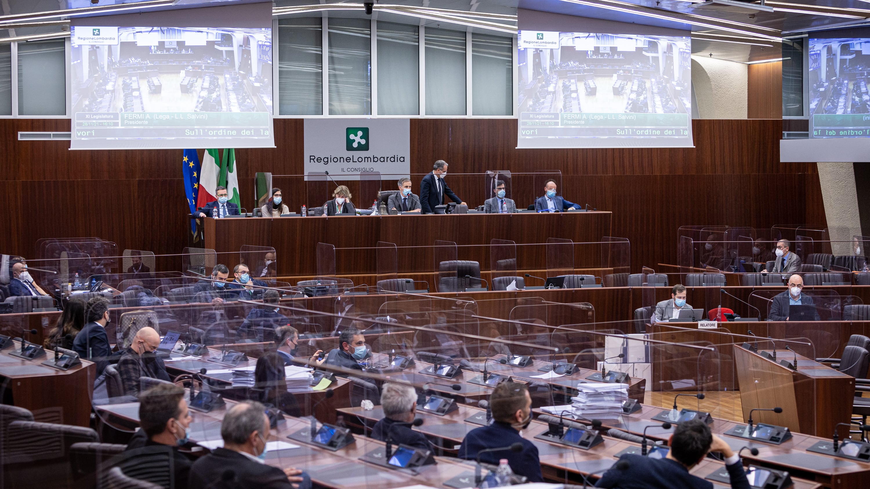 Piano lombardo anti aumenti. Bollette a rate, garanzie, tetti