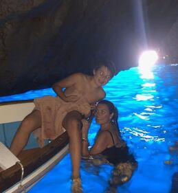 Tutti pazzi per Capri, i vip prendono d'assalto l'isola 11