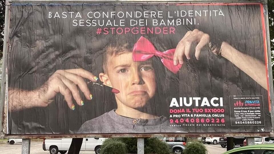 "Falsità ideologica". Quelle 150 diffide contro il gender a scuola