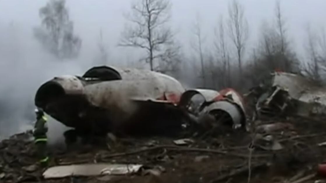 La commemorazione, la nebbia, l'errore umano: il disastro aereo costato la vita a 96 persone