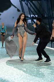Bella Hadid e le altre: hot per Victoria's Secret 60