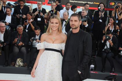 Mostra del Cinema di Venezia: i look più hot del primo giorno 5