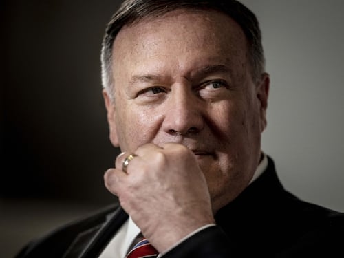 Il viaggio di Pompeo e la dottrina Trump. Caccia alla pace con i Paesi musulmani