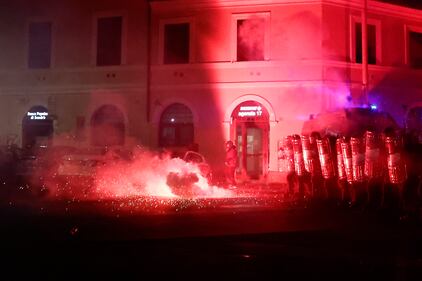 Scontri a Roma 7