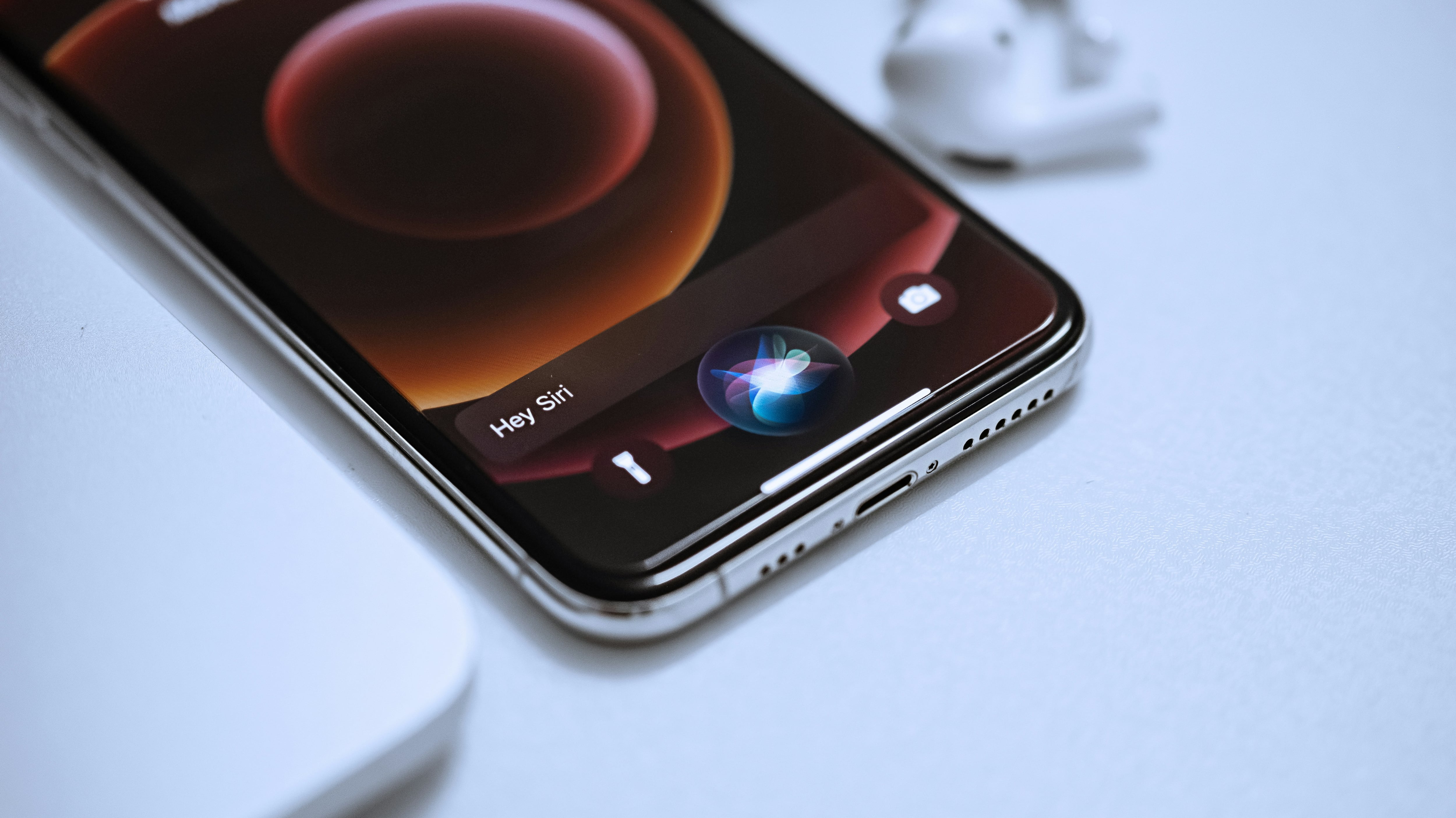 Anche Siri ci spia ed è solamente l'inizio