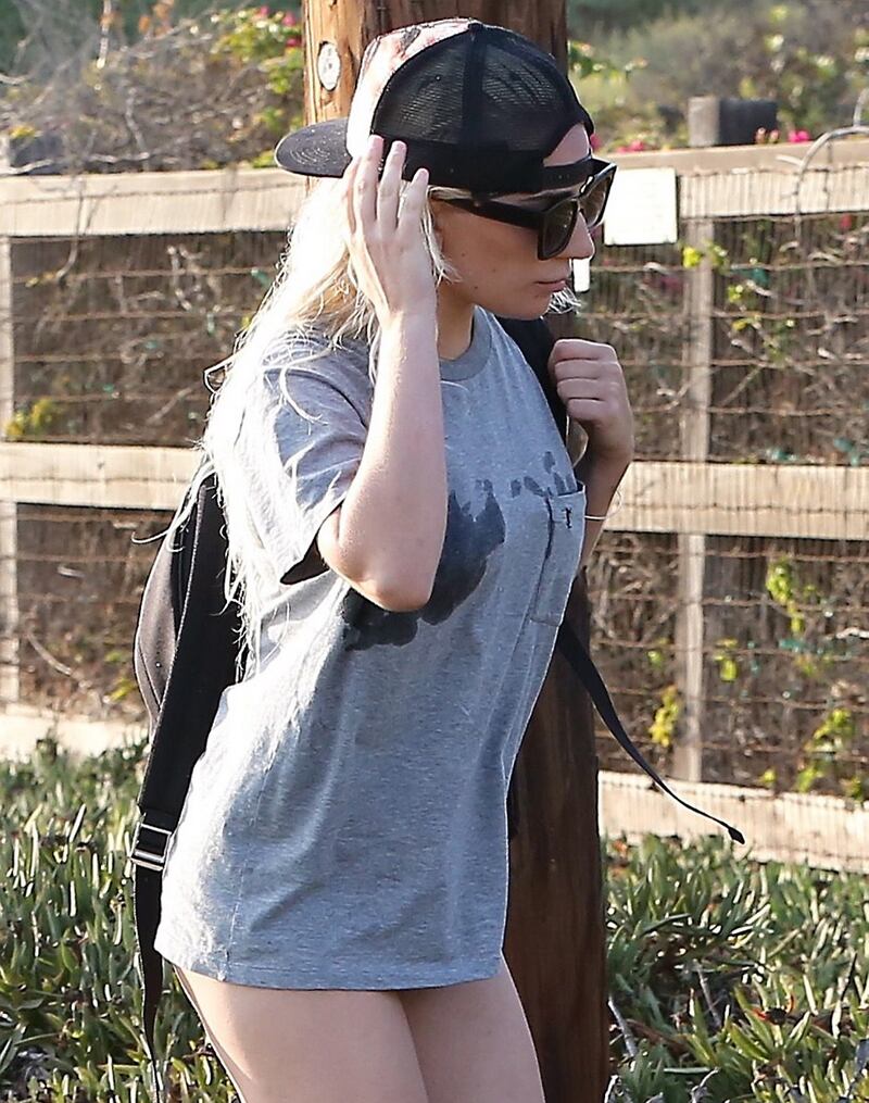 Lady Gaga dopo la spiaggia e con Bradley Cooper 19