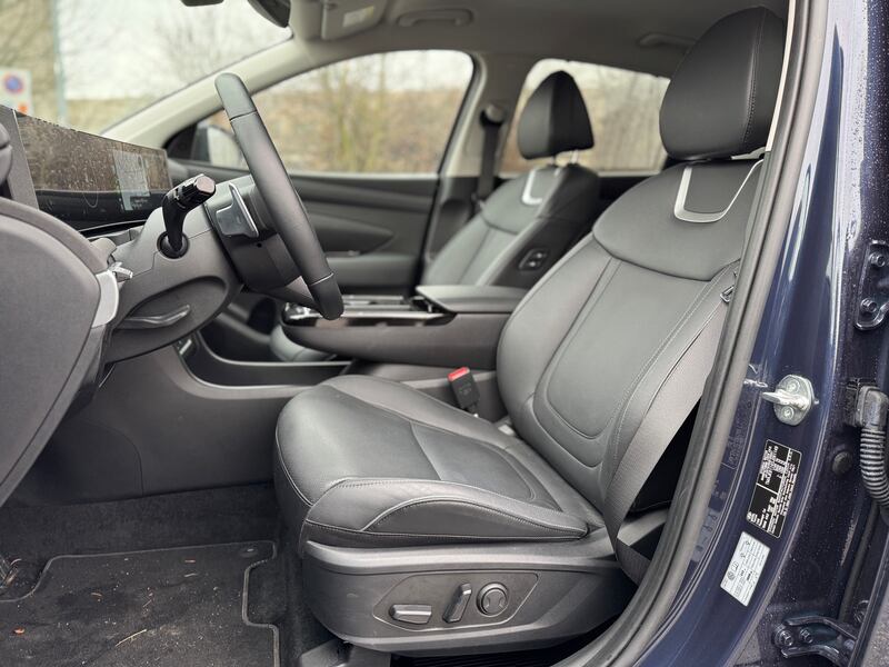Hyundai Tucson HEV 2025: guarda la gallery del SUV più razionale in commercio 14