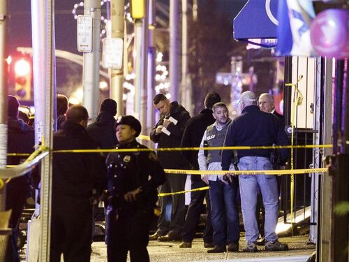 Paura durante il Moechella a Washington: spari al festival, morti due giovani