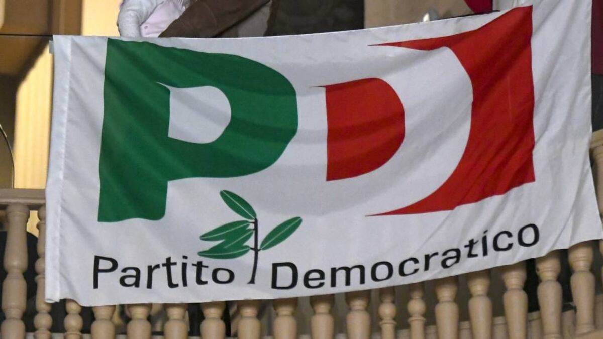 Accuse di revisionismo e inviti ad attaccare il governo: così il Pd strumentalizza il 25 aprile