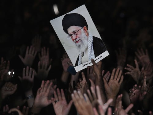 "La teocrazia non è sconfitta. Ma tra i Paesi arabi cresce la rabbia contro Teheran"