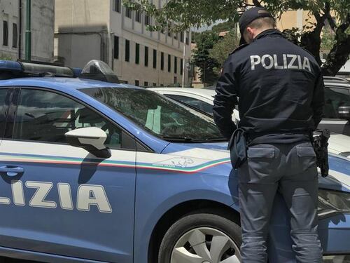 Il coltello e gli arnesi da scasso: cosa faceva il marocchino con precedenti