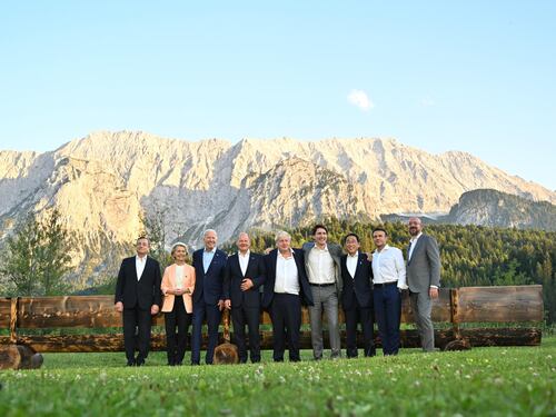 I sette grandi uniti (o quasi): fronte compatto contro Putin