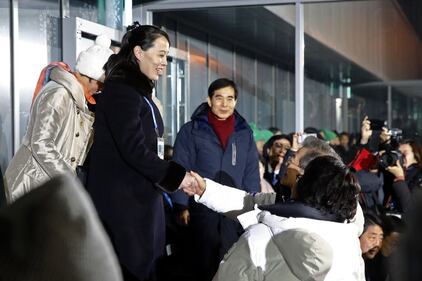 Una stretta di mano per il futuro della Corea 2