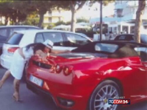 Torino, rom fa la bella vita a spese del Comune
