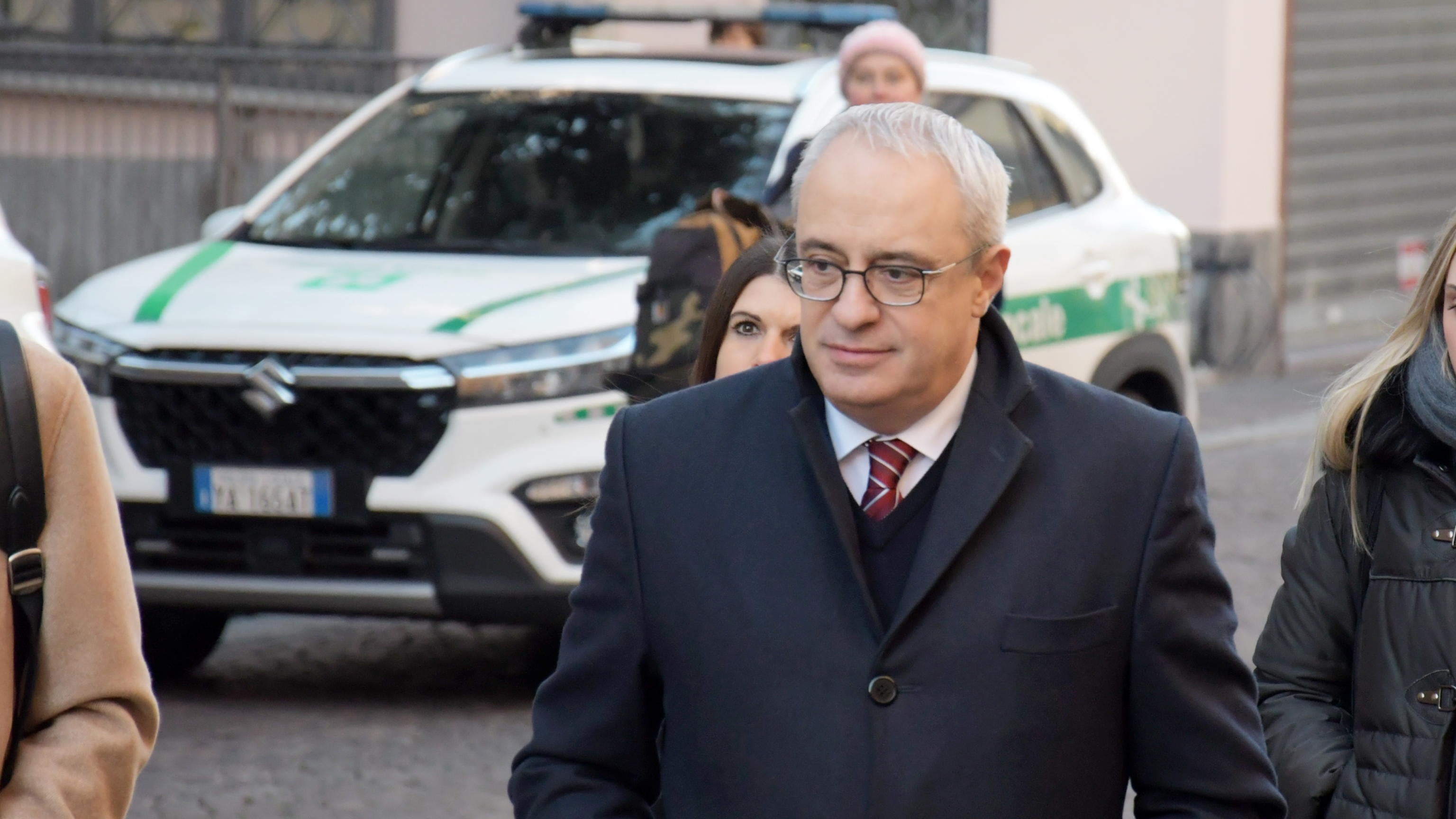 Migrante ucciso in piazza. L'ex assessore leghista rischia 11 anni e 4 mesi