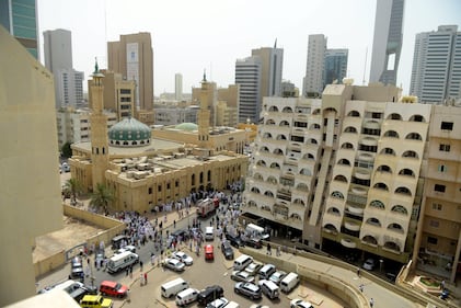 Attentato in una moschea sciita in Kuwait 1
