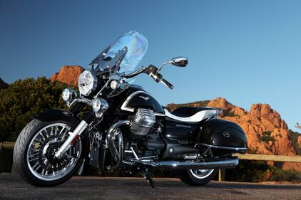 Moto Guzzi California 1400 Touring 15