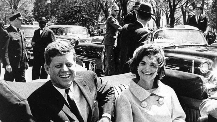 Spin doctor, tv e marketing: cosa c'è dietro il mito immortale di JfK