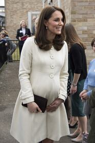 Kate Middleton incinta, gli scatti della gravidanza 12
