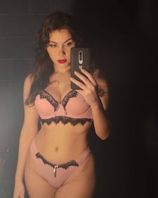 Valentina Nappi in lingerie sui social 3