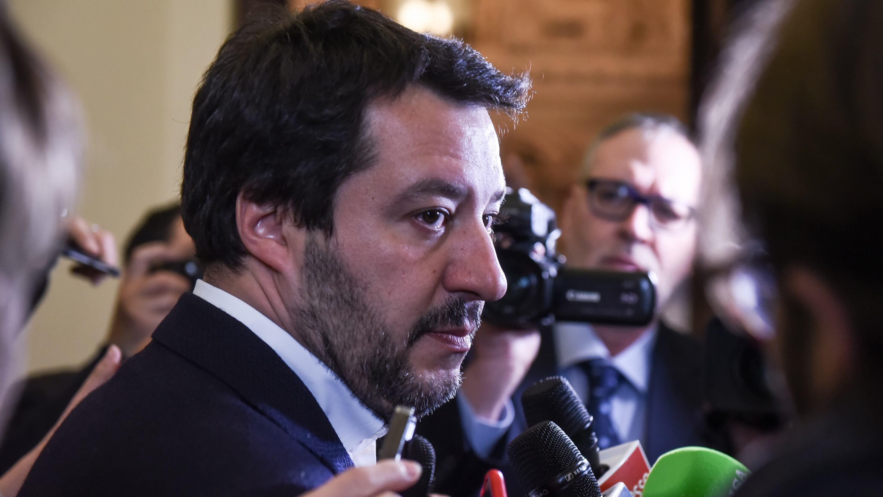 Salvini punge i Cinque Stelle: "Noi non cambiamo i programmi"