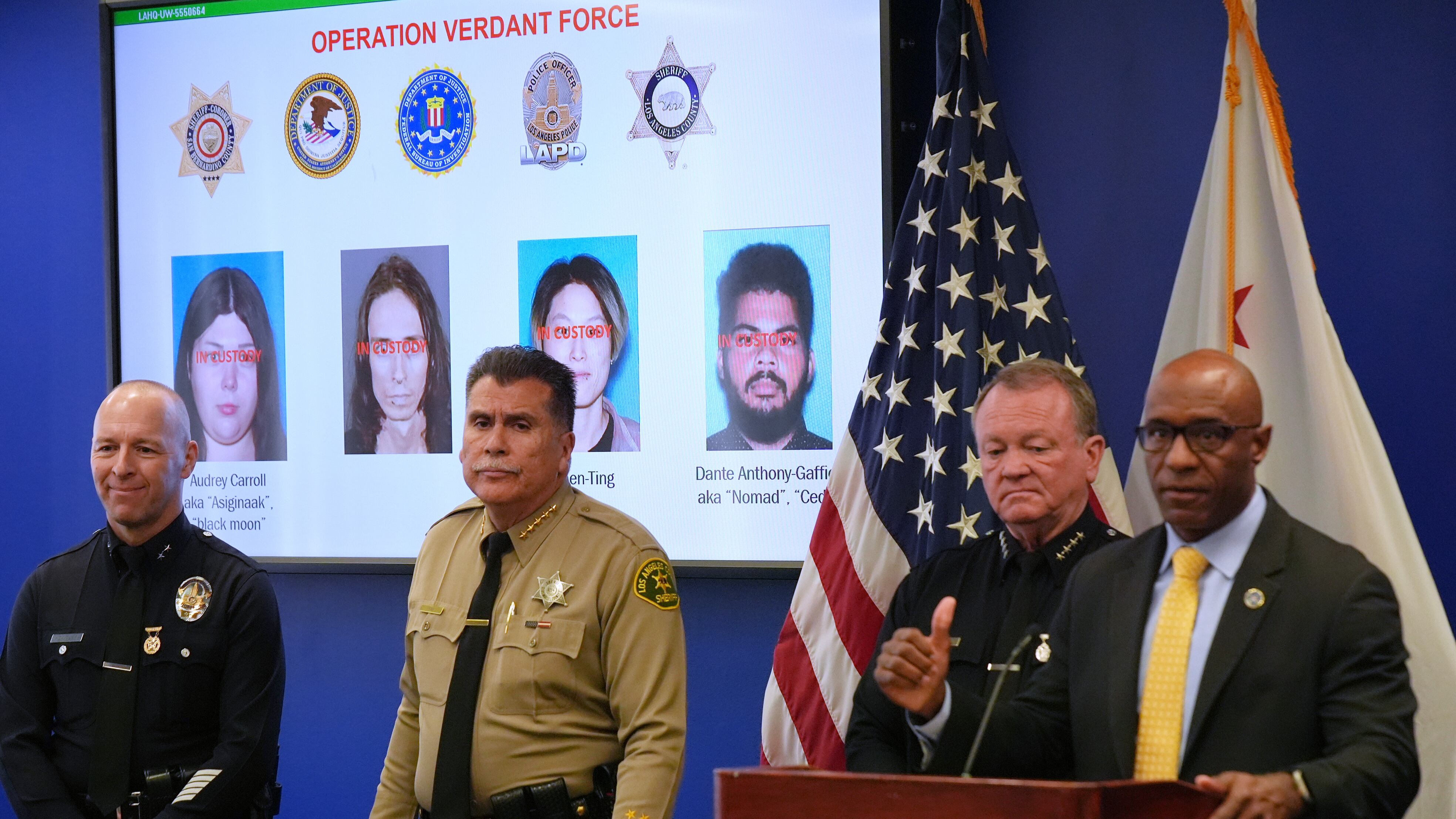 Sventati attentati in California: nel mirino gli agenti dell'ICE