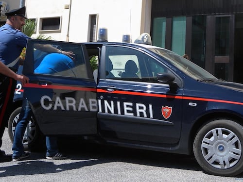La Spezia, violentata e derubata da due extracomunitari