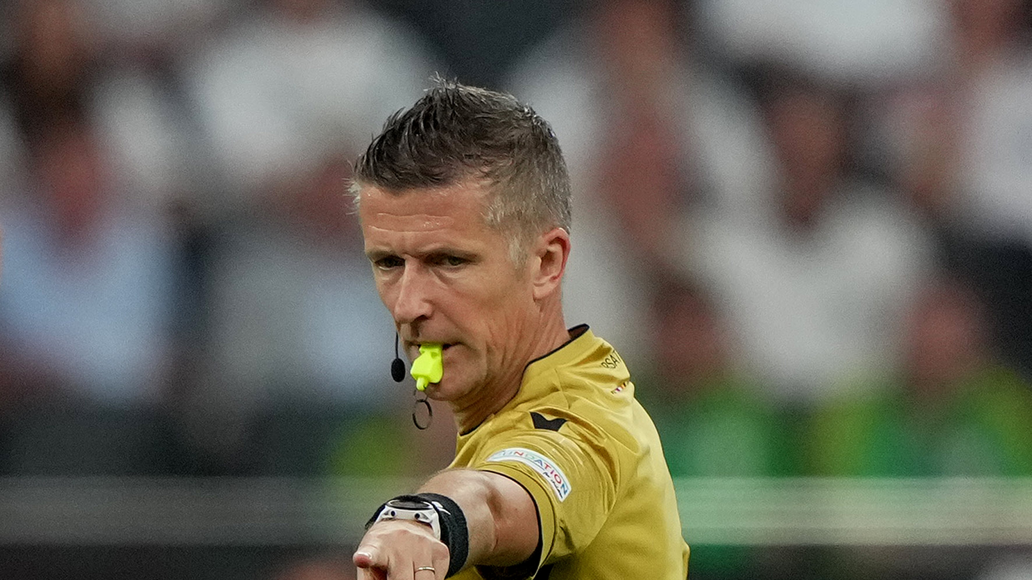 Triplice fischio per l'arbitro Orsato: sono arrivate le dimissioni ufficiali