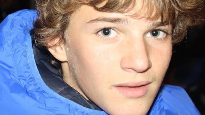 La libertà di sport fa una vittima in Veneto: giovane scialpinista ucciso da una valanga