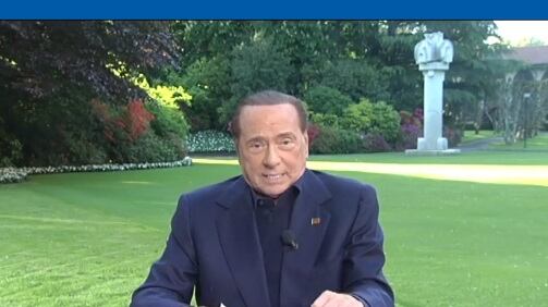 Berlusconi, operazione verità: "Ecco perché dovete votarmi"