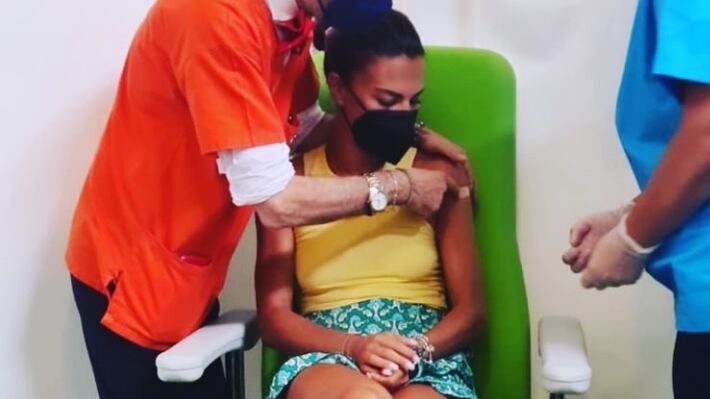 No Vax choc contro la Guaccero. E Ventola la difende