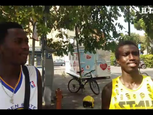 Pisa, insulti razzisti e pietre contro stranieri clienti di un locale