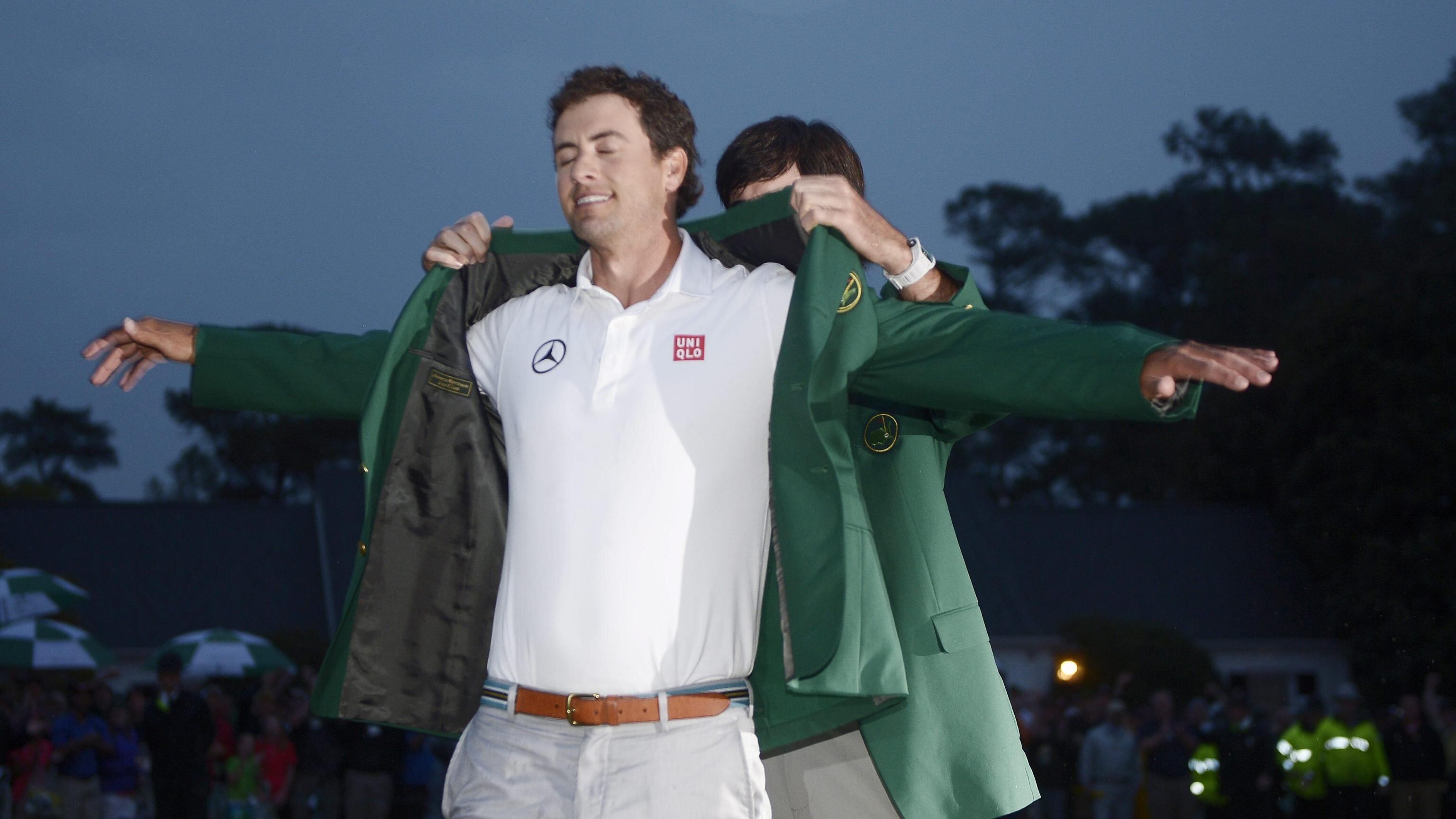 L'Augusta Masters a Scott, primo golfista australiano a indossare la giacca verde