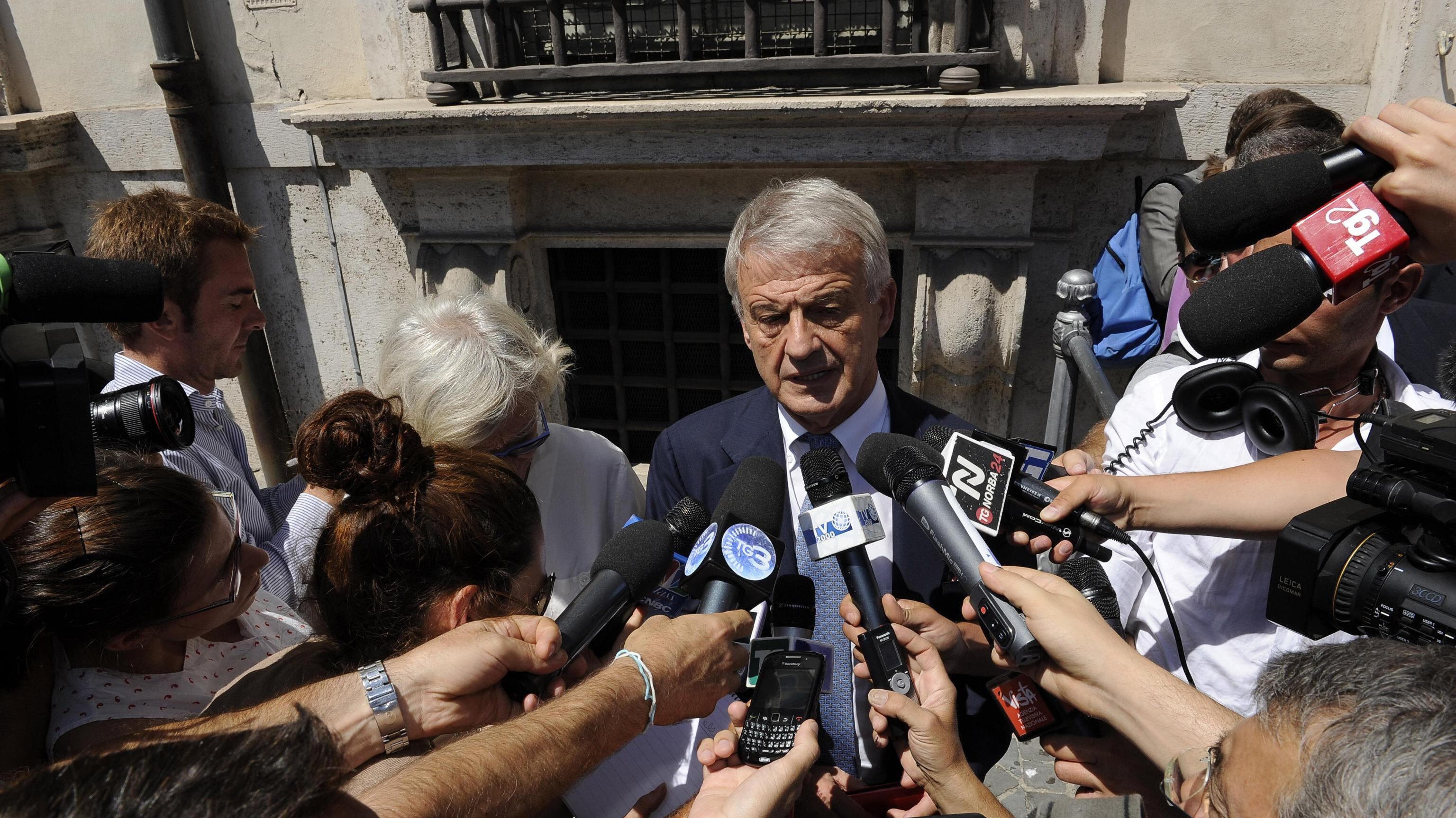 Ilva, c'è la bozza del decreto: stop al sequestro, l'attività prosegue