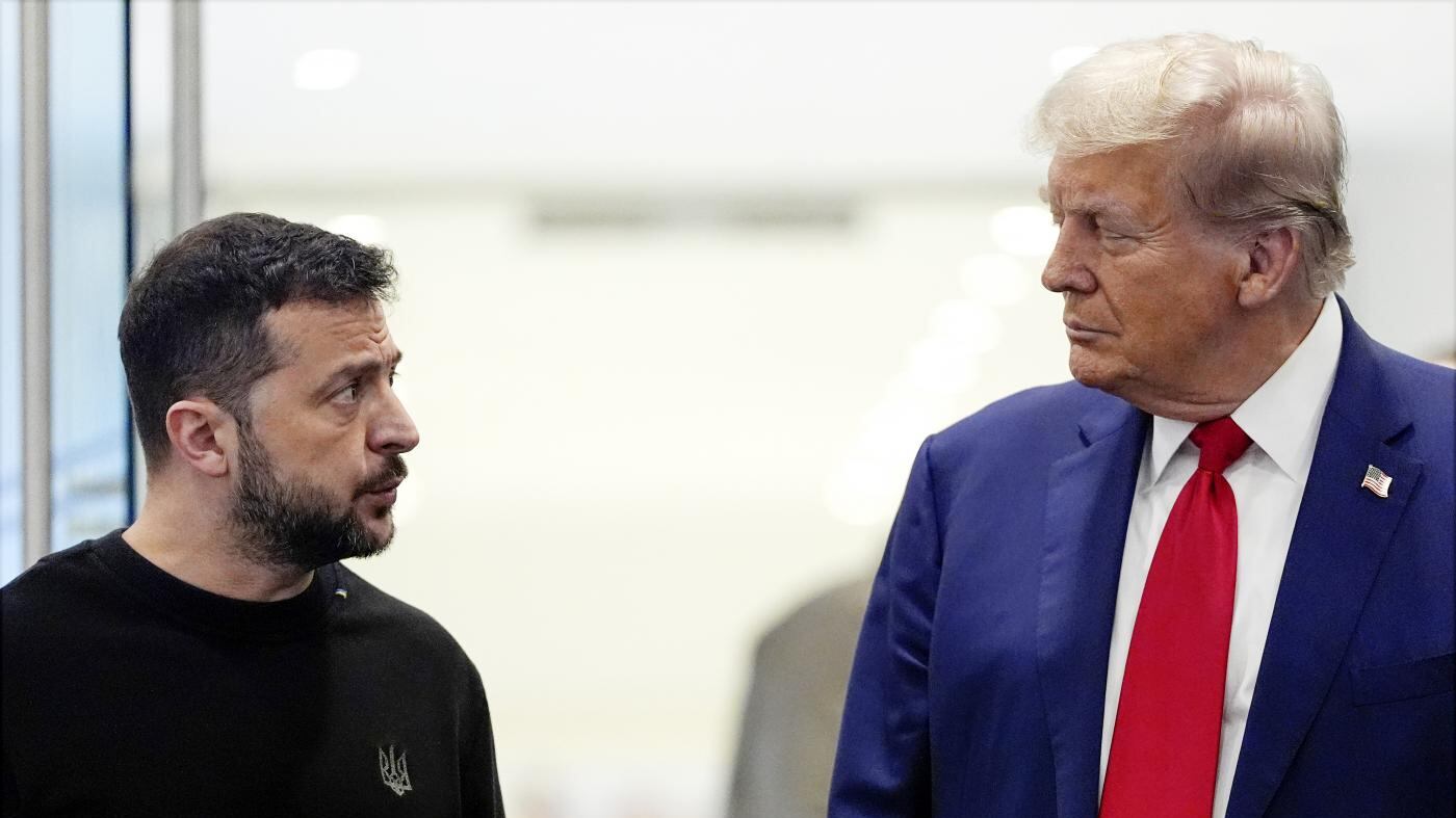 La sfida dei colloqui Mosca-Kiev. Zelensky: "Pronto a vedere Putin"